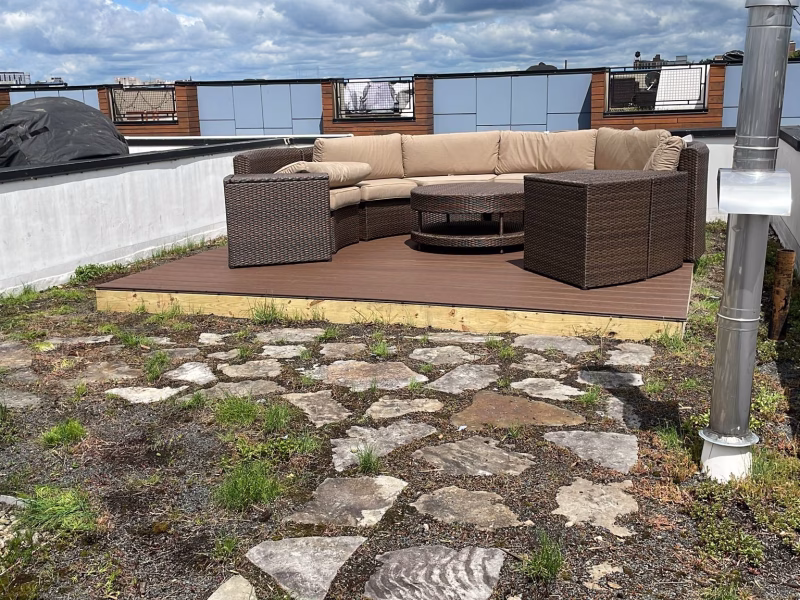Professional Deck Sanding & Re-Staining